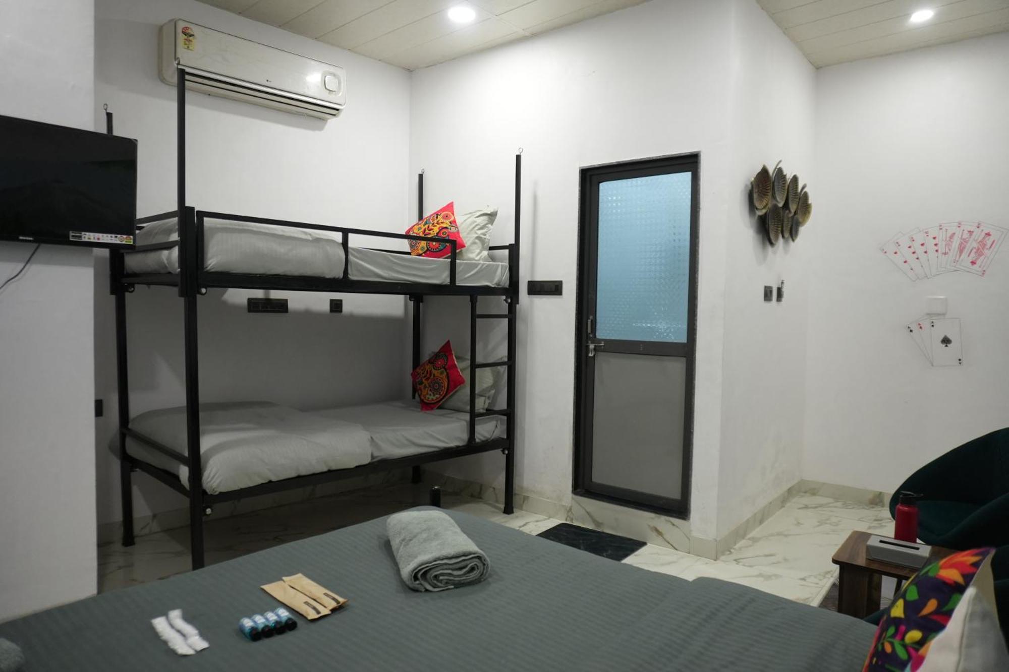 Hotel Funky Backpackers Udaipur Exterior foto
